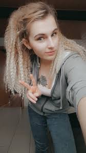 This color looks amazing on an afro, the volume and depth the color gives make the afro seem even thicker and bold. Blonde Afro Explore Tumblr Posts And Blogs Tumgir