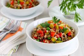 Prendete i peperoni, lavateli ed asciugateli. Insalata Di Farro Con Peperoni E Piselli Pane E Gianduia