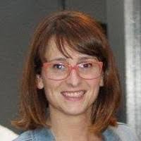 Ana Amat's Instagram, Twitter & Facebook