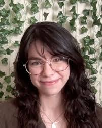 Shelby Hale's Instagram, Twitter & Facebook