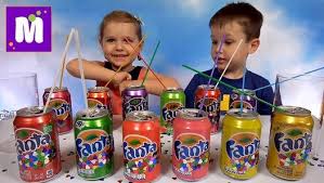 катя и макс новые серии катя и макс новые серии Maks S Katej Ustraivayut Chelendzh Gazirovka S Raznymi Vkusami Vidami Fanty Uchastnikam Podarki Konfetki Dzheli Belli Krysa I Video Dlya Detej