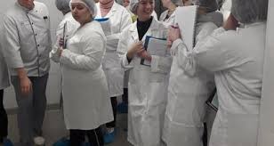 Trun Les Eleves De La Mfr A La Cuisine Centrale De L Hopital Alencon Maville Com