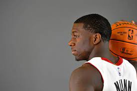 Former player of the oakland university, nunn, was born on august 3, 1995, in chicago, illinois, to melvin nunn jr and kimberly harris. Kendrick Nunn Who Is The Miami Heat S Undrafted Rookie Hot Hot Hoops