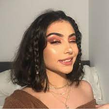 Funfzig Weiche Matte Naturliche Grundierung Toll Fur Hochzeit Make Up Sieht Aus Makeup W Hairstyles Haircuts Cute Hairstyles For Short Hair Aesthetic Hair