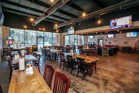 Welcome to the robin's nest painting. Tap Pour Warner Robins Craft Beer Bar Handcrafted Burgers Steaks