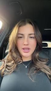 Jana James's Instagram, Twitter & Facebook