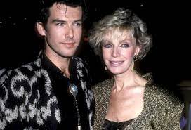 Sandra colleen waites born 15 december 1948 28 december 1991 known professionally as cassandra harris was an australian actress today pierce brosnan cas. A Drug Addict And A Dead Son The Family Tragedy Of Pierce Brosnan Teller Report