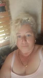 Diana Brooks (@dianabrooks73)