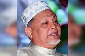 Kelantan deputy menteri besar datuk mohd amar nik abdullah (pix) will auction off his personal collection of keris (dagger) to help palestinians who are suffering from. Pas Demands Answer Over Umno S Threat To Leave Perikatan Nasional As Pressure Mounts On Malaysian Pm Muhyiddin Yassin Se Asia News Top Stories The Straits Times