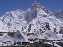 25 Top Highest Peaks Of The World 2016 Roundpulse Beautiful Places In The World World 2020 Beautiful Places