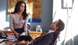 يتذكر الجميع ماركل بدورها في مسلسل suits، لكنّ الكثير يجهل أنها ظهرت. ÙƒÙŠÙ ÙŠØªØºÙŠØ± Ù…Ø³Ù„Ø³Ù„ Suits Ø¨Ø¹Ø¯ Ø±Ø­ÙŠÙ„ Ù…ÙŠØ¬Ø§Ù† Ù…Ø§Ø±ÙƒÙ„