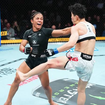 Natalia Silva defeats Wang Cong via unanimous decision (48-47, 48-47, 49-46) to capture the UFC women's flyweight title at #UFC332