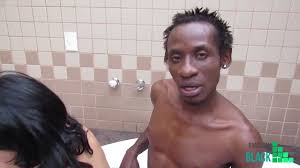 dotado fazendo sexo com mulher branca milf - XNXX.COM