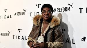 Kodak Black Doubles Down On Tupac Biggie Comments I M Better Than Them