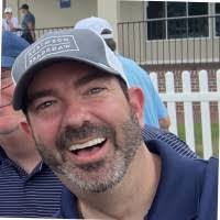 Janis Macdonald's Instagram, Twitter & Facebook