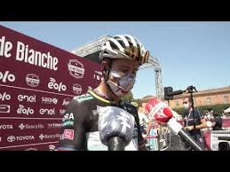 Bekijk meer ideeën over fietsen, fiets, fiets illustratie. Peter Sagan Interview At The Start Strade Bianche 2020 Youtube