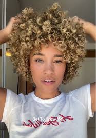 Get Ready with Me: Fun Facts About Ellen Smith