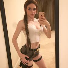 Amouranth was going on a bit of a twitter rant. Amouranth On Twitter Live On Twitch Https T Co Pfyowwiy1x Come Hear About My Adventure
