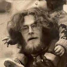 Here's to finding Vitamine D(ance) in the colder days, and keeping joy  alive through every season ☀️ #dance #dancer #dancelife #westcoastswing  #fusion #wcs #improv #improvisation #movementartist #movementismedicine  #movementculture #flow #jem