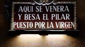 Aquí se venera y besa el Pilar puesto por la Virgen. ¿Lo sabíais? , Dale a  'me gusta' si lo has besado alguna vez. , Con este vídeo, que muchos nos  habéis pedido, podéis hacer como si lo besáis estéis ...