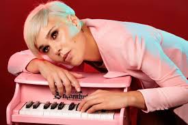 Giulia Mazzoni presenta il suo nuovo album al Maggio Fiorentino