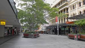 Southeast queensland 'on the verge' of another covid lockdown after delta strain discovery. Qek Rjukbg O6m