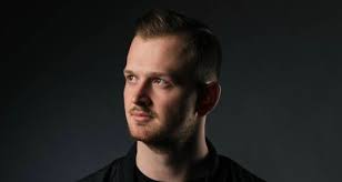 Mixing & Mastering Engineers, Producers & Songwriters who worked with Ditz 