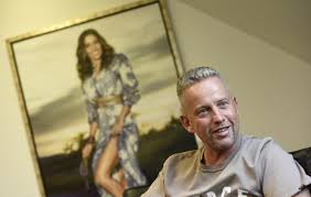 Still married to her husband schobert norbert? Rubint Reka Hvg Hu