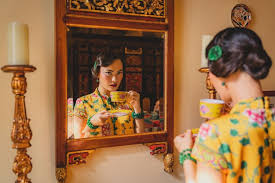 06 282 1273 waktu operasi. Kisah Budaya Peranakan Ghea Panggabean Dalam Peralatan Makan Minum Halaman All Kompas Com