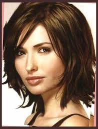 Unlike our previous hairstyle, this hairstyle is longer with your hair tapering towards your chin. Short Hairstyles For Round Faces Double Chin Short Haircuts For Inside Long Hairstyl Medium Hair Styles For Women Haircuts For Curly Hair Medium Hair Styles