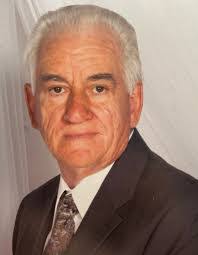 Andrew Tolbert's Instagram, Twitter & Facebook