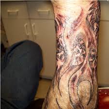 For some they're nothing more than a fashion statement, while others get them for cultural reasons, like the māori for instance. Tattoos On Burned Scarred Or Grafted Skin Tatring