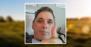 Randall Hanson's Instagram, Twitter & Facebook