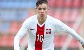 Football Talent Scout Jacek Kulig On Twitter Nicola Zalewski Was Born In Italy But Decided To Represent Poland The Country Of His Parents He S The Academy Product Of As Roma