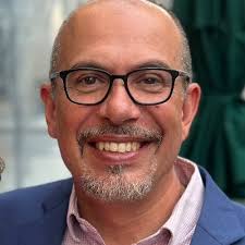 VIDEO CLIP] Carson comedy classic: Alameda County Supervisor Keith Carson  admonishes the county's senior deputy counsel for his tone. “Yessss? Don't  daddy me,” Carson said. Deputy counsel: “I don't quite follow what