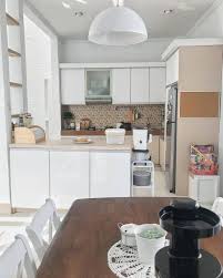 Yuk simak beberapa tips yang diberikan @avie_novi melalui instagramnya: 9 Desain Dapur Cantik Instagrammable Inspirasi 2021