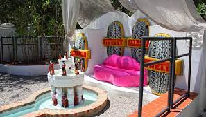 Public · hosted by ateller, bossa nova civic club and 3 others. Dali Museum Cadaques Wohnhaus Garten Bucht Portlligat
