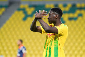 Maybe you would like to learn more about one of these? Mercato La Famille De Randal Kolo Muani Se Prete Au Jeu Pour Son Avenir