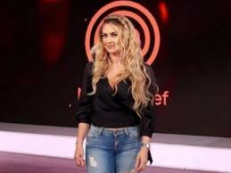 Aracely arámbula recibe críticas por el extravagante vestuario que lució en masterchef latino. Aracely Arambula Hace Arder Master Chef Latino Con Sensual Vestido Diario El Heraldo