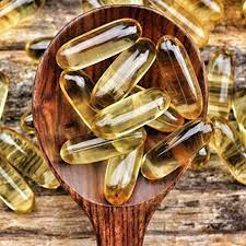 Fish oil promotes better healing, increased skin moisture levels, blocks inflammation, and helps coat the hair with oils to prevent the hair from breaking which causes hair loss and split ends. How To Use Fish Oil For Hair Growth Naturallycurly Com