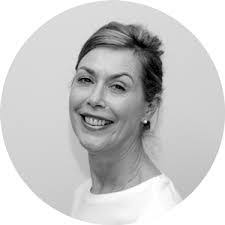 Robert Pettingell's Instagram, Twitter & Facebook