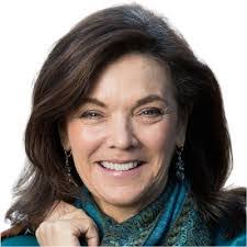 Carmen Martell's Instagram, Twitter & Facebook