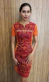 Kain endek merupakan hasil dari karya seni rupa terapan asal bali yang memiliki motif sangat beragam. Kumpulan Desain Baju Endek Modifikasi 1001desainer