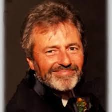 Heidi Cain's Instagram, Twitter & Facebook