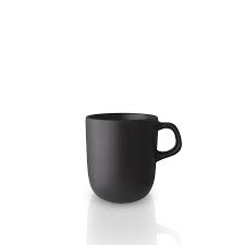Its atmosphere of serene contemplation is somewhat disrupted by soccer fever, the chief instigator being a young student, the soccer enthusiast orgyen. Cup 30 Cl 4 Pcs 502790