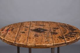 You've probably seen them several times and maybe you have thought that they look wooden cable reel, drum, or spool tables come dangerously close to wagon wheel coffee tables, and that can be a problem. Cable Drum Dining Table