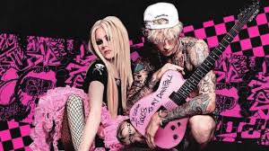 Avril lavigne released 'flames' with mod sun. Avril Lavigne Is Making Music With Machine Gun Kelly