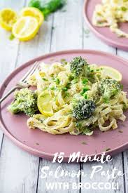 This Easy Salmon Pasta Recipe Is A Light And Healthy Weeknight Dinner Use Canned Salmon Creme Fraiche Salmon Pasta Salmon Pasta Recipes Skinny Pasta Recipes