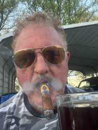 This season Scotch & Soda capture the essence of the swinging 60's and  dazzling 70's with a collection that crosses from nouveau bohemian to  electric mod. Central Embassy, level 2 #Scotchandsodathailand