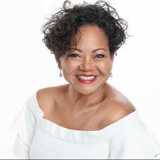 08 Regina Huber "Sparkle your brilliance out to the world